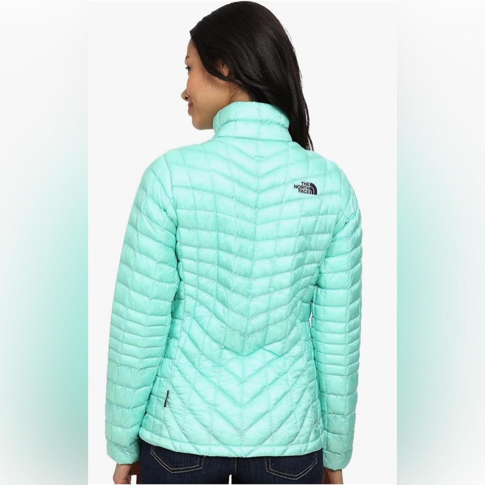 BNWOT The North Face Thermoball Full Zip Jacket - Picture 8 of 8